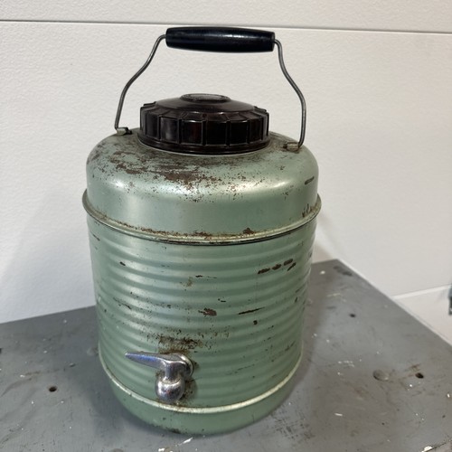 Vintage green thermos - , with